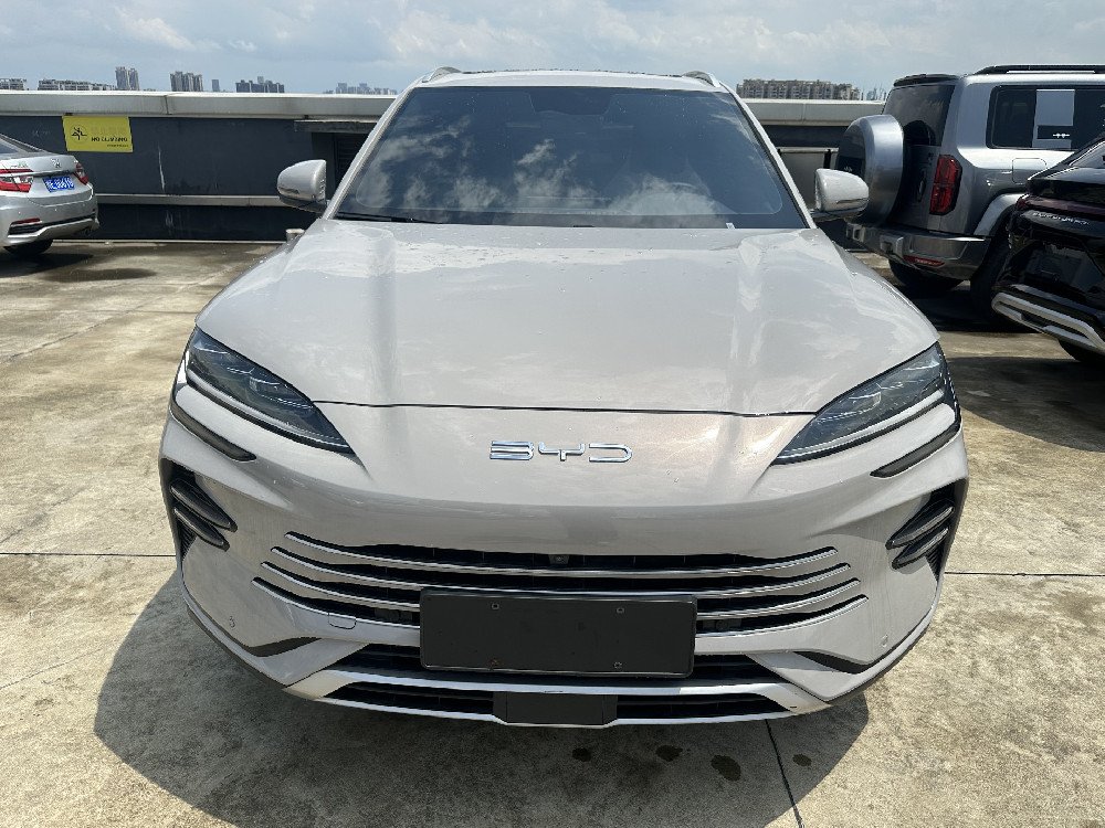 2025 BYD Seal